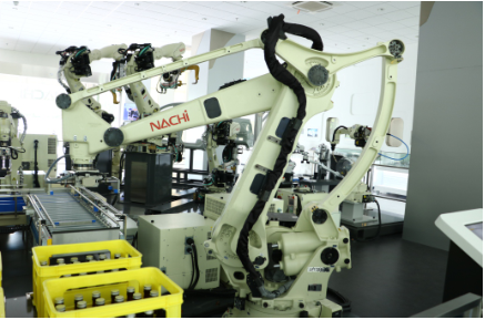 工业自动化生产中机器人夹具的应用分析