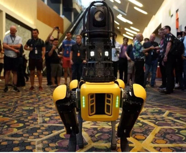 四足机器人Spot已投入当地医院，协助对抗新冠病毒